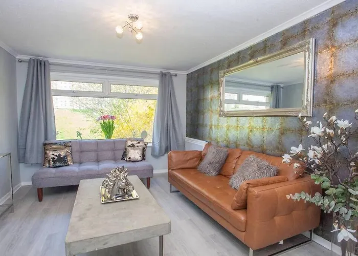 Cosy 1 Bed With Parking In City Centre