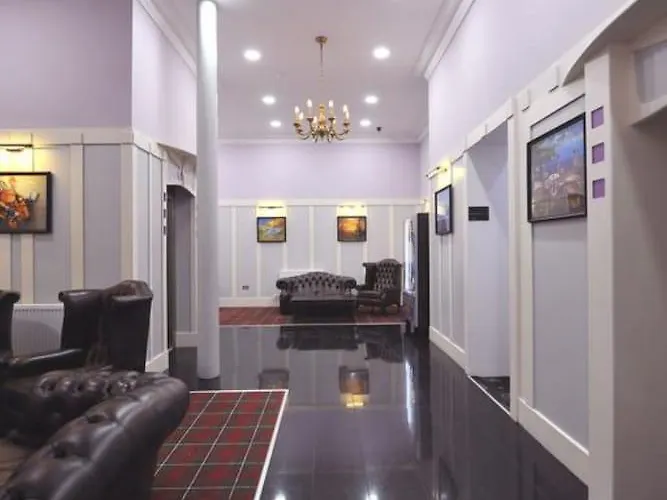 Alexander Thomson 3*