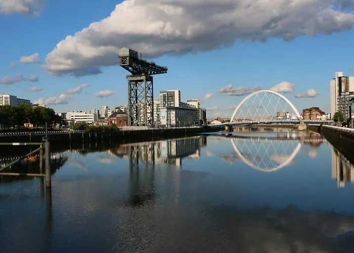 Apartament 1 Bedroom Flat In The Heart Of Merchant Glasgow