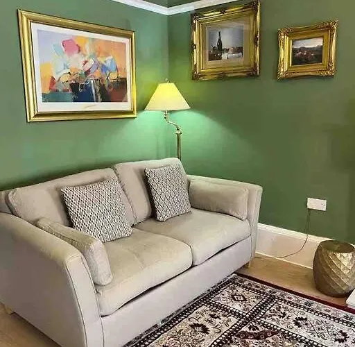 Luxury Victorian Spacious Flat アパート