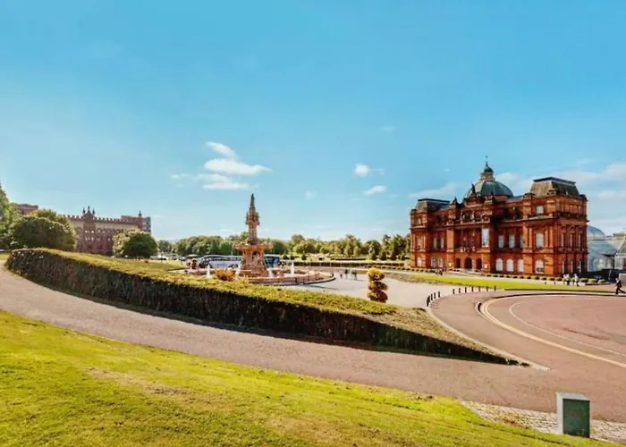 Facing Spacious Free Parking Apartament