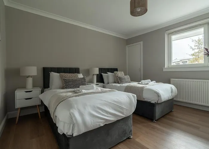 Shaw グラスゴー