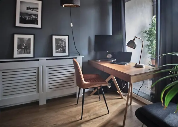 Glasgow, Finnieston Luxury 2 Bed With Parking, E-check In, Hi-fi غلاسغو