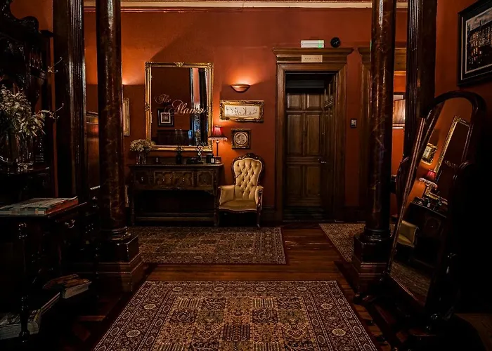 The Alamo בית הארחה 4*