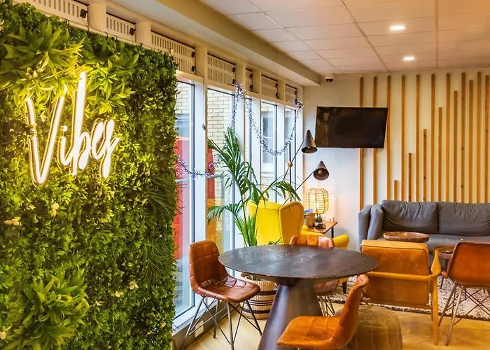 Lejlighed For Students Only Buchanan View In *