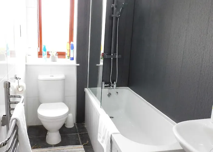 Appartement Charming 2 Bed Close To And Sec Hydro Glasgow