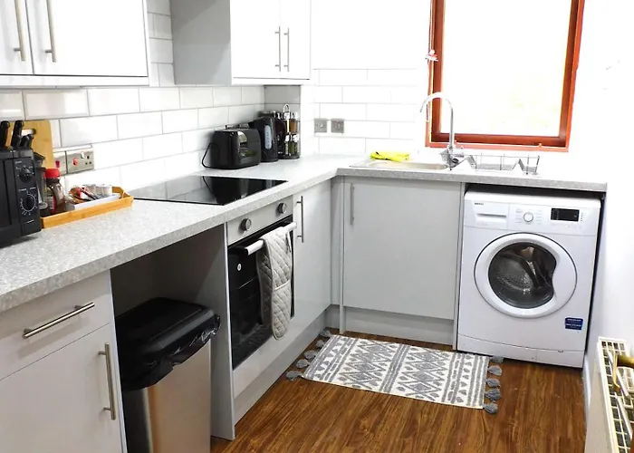 Appartement Charming 2 Bed Close To And Sec Hydro *