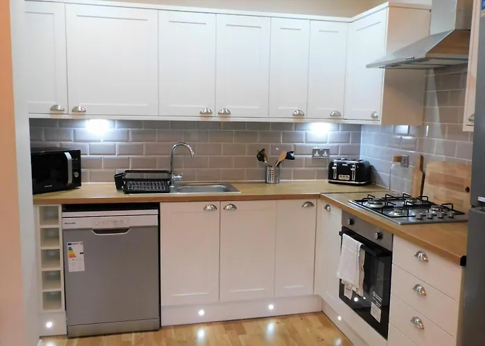 Beautiful 3 Bed In The Centre *