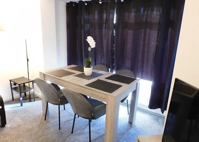 Ferienhaus No 54 - New & Delightful 3 Bed House In East Kilbride *