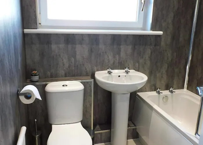 No 54 - New & Delightful 3 Bed House In East Kilbride