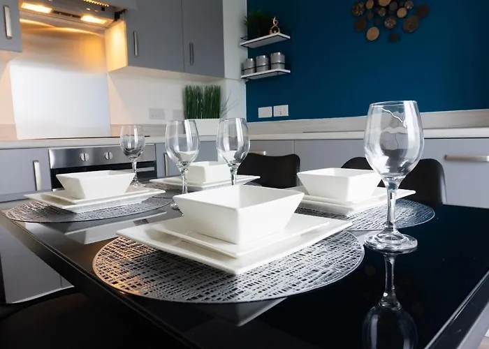 Holiday home Stylish House With Private Parking Glasgow