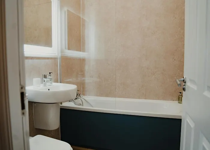 Royal Chambers Serviced * Glasgow