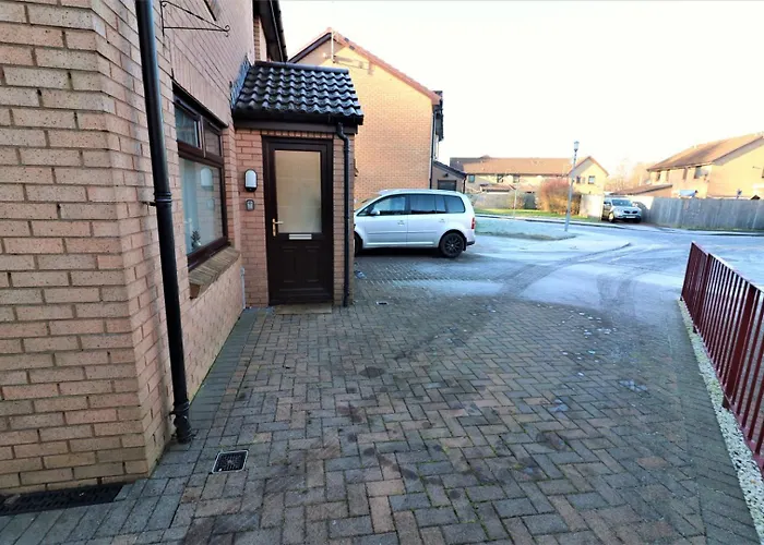 Signature - Shield House *