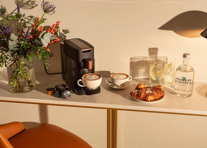 Szálloda The Address 4*