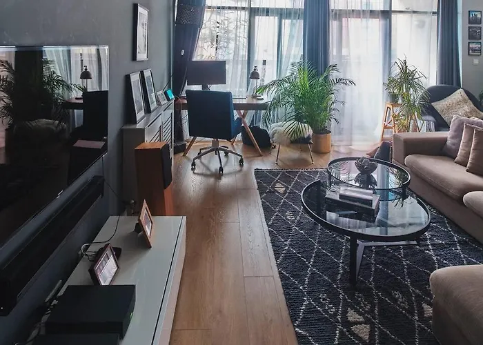 Glasgow, Finnieston Luxury 2 Bed With Parking, E-check In, Hi-fi شقة *