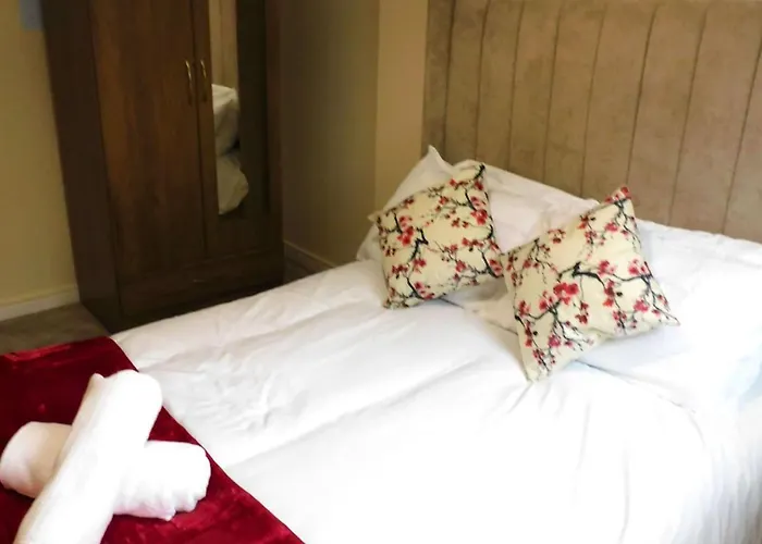 Fabulous 2 Bed 10 Mins From Centre *