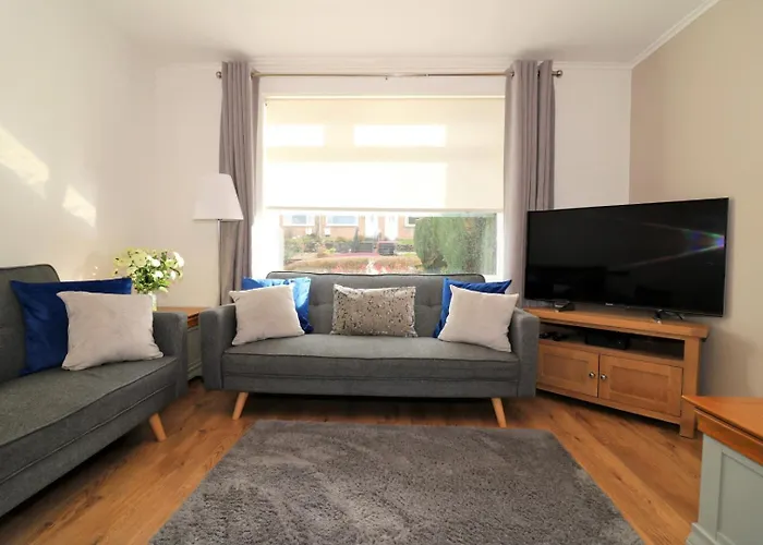 Signature - Gordon House Apartment *