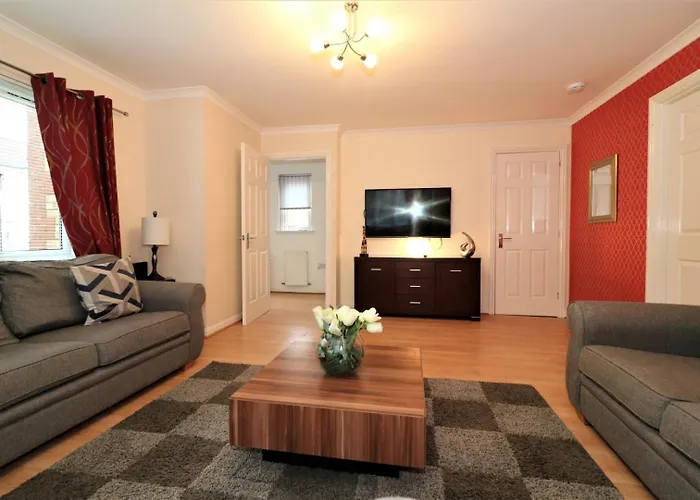 Signature - Angus House