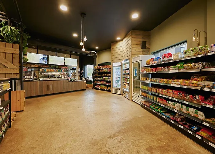 For Students Only Modern In West End Apartment *