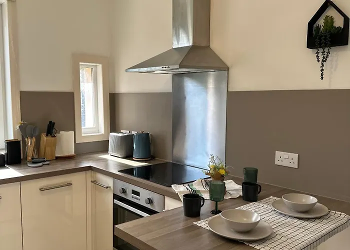 Apartment Modern Style , Separate Entrance *