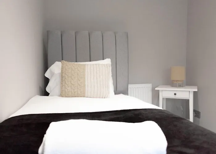 بيت للعطل Castlemilk