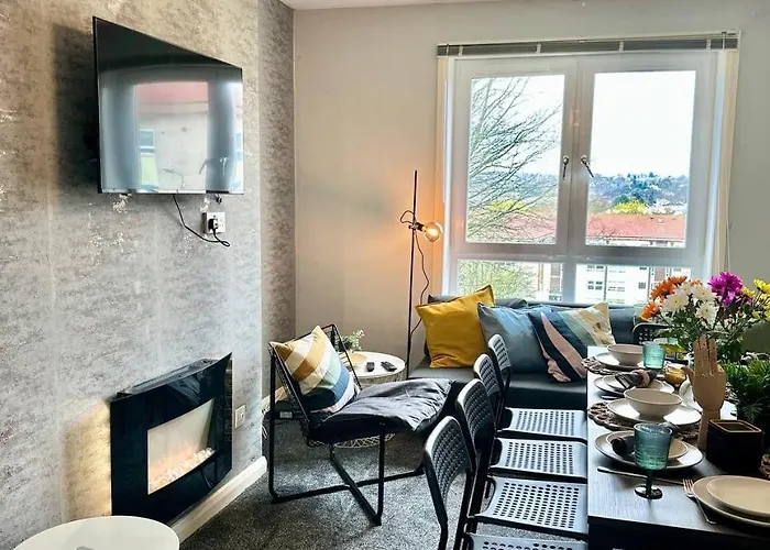 Modern Style , Separate Entrance