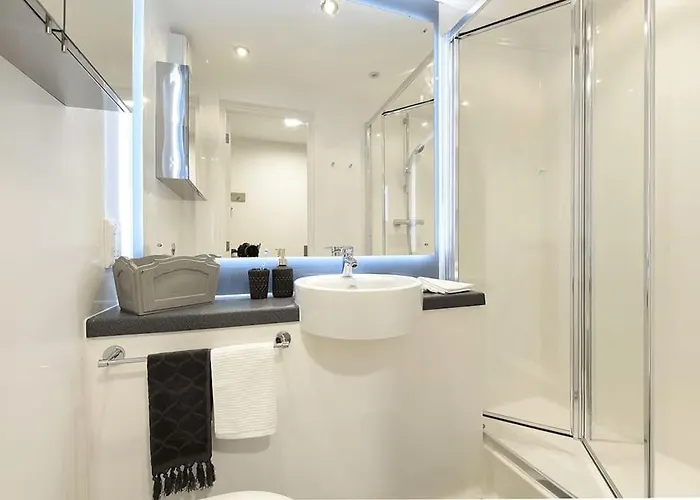 For Students Only St Mungo's In Apartman