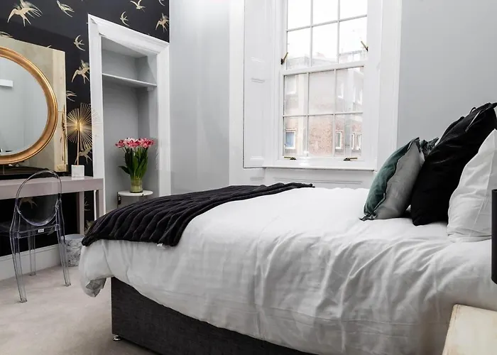 شقة Beautiful 4 Bed Flat In Perfect Location غلاسغو