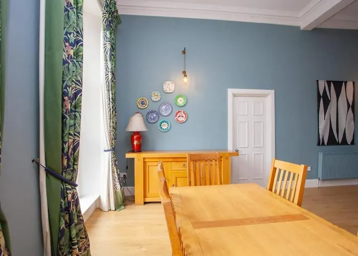 公寓 Bright Spacious 3 Bed Flat 格拉斯哥