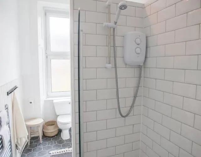 アパート Stunning 2 Bed In Heart Of West End グラスゴー