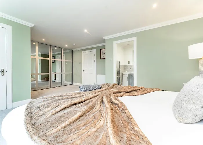 아파트 Luxurious Park District Duplex