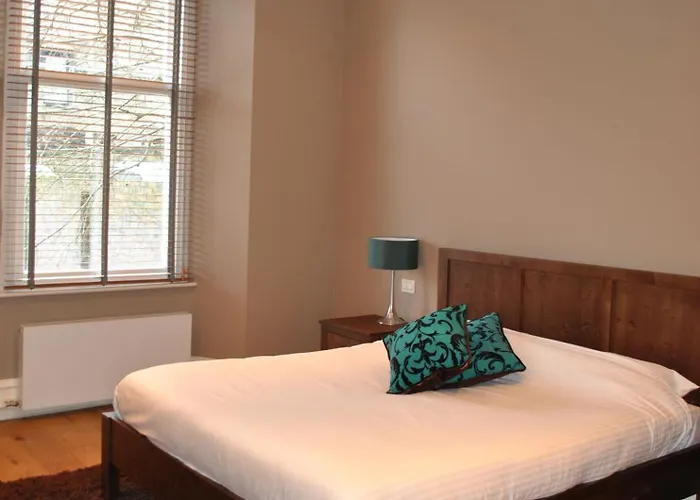 Dreamhouse West End Glasgow