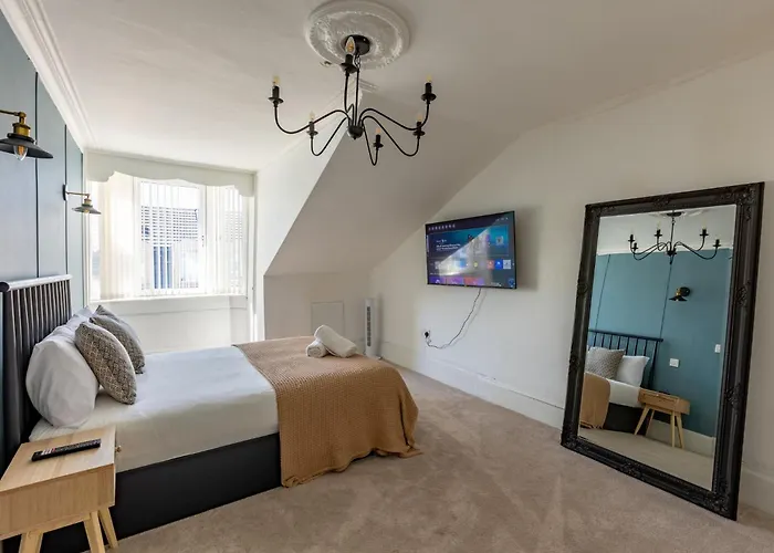 Casa vacanze Spacious 3 Bedroom In - Free Parking