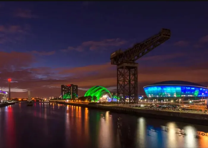 - Sleeps 2 & Freeparking During Weekend Apartament