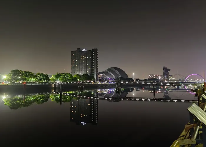 Apartment La Casita, Your Away From - Free Parking *