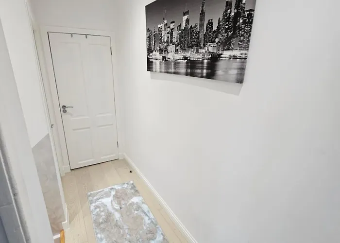 Holiday home Lovely House With Private Parking! Glasgow! Glasgow