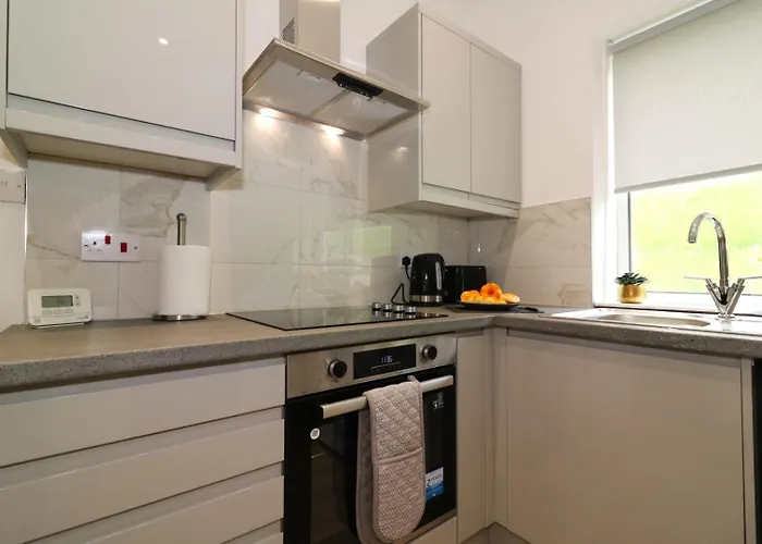 Signature - Huntley House Apartment *