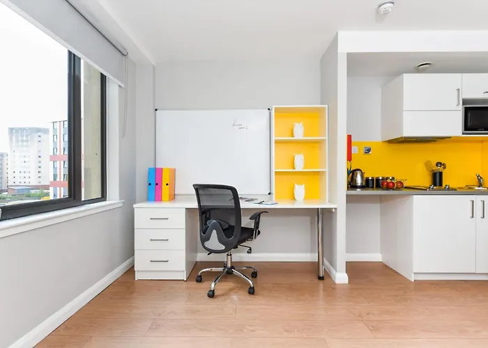 Student Only Merchant In アパート *