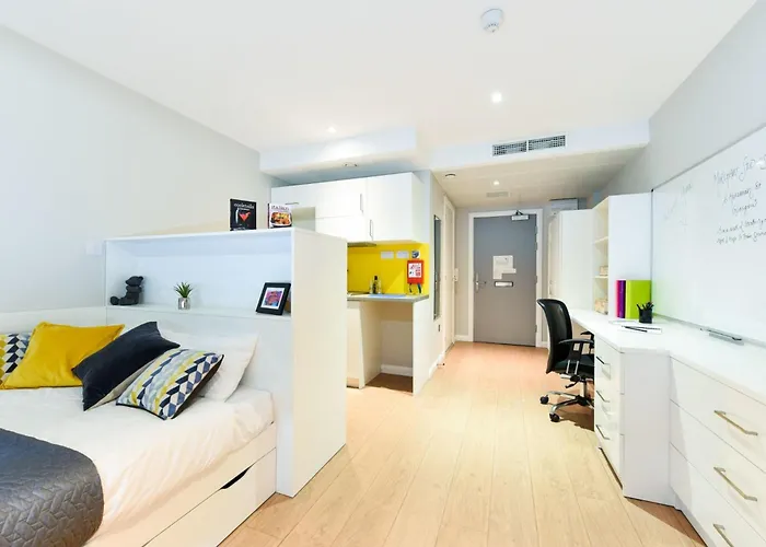 Student Only Merchant In Apartment