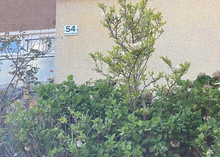 Stunning 3 Bedroom House With 2 Bathrooms Дом отдыха Глазго