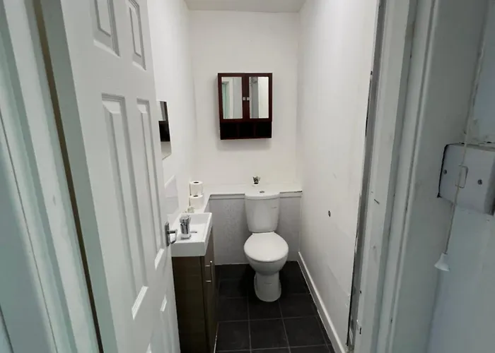 Great Western Road With En *