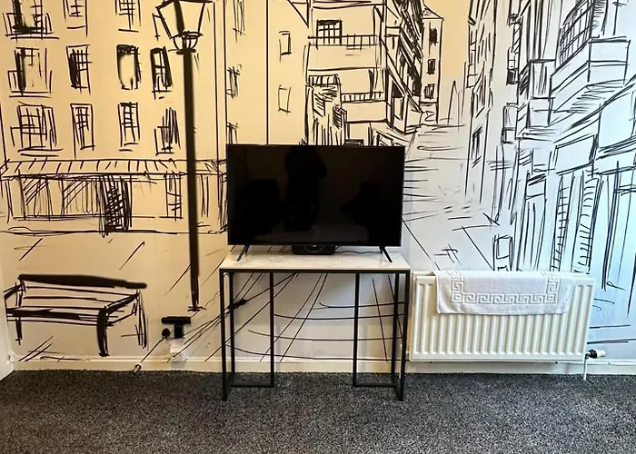 Apartament - Sleeps 2 & Freeparking During Weekend *