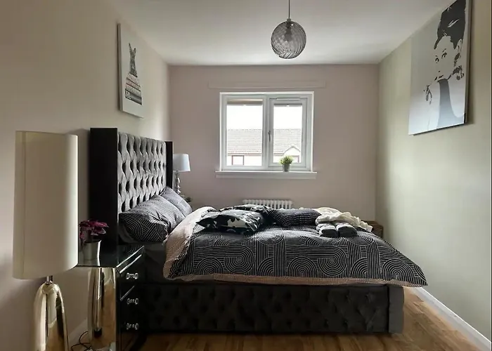 Beautiful House In Clydebank Γλασκώβη