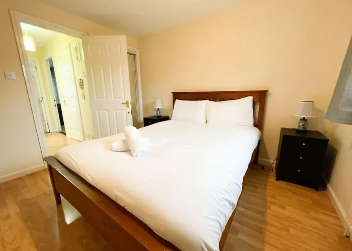 Cosy Riverside Secc Hydro