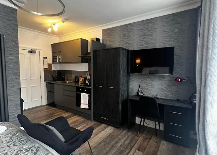 Aparthotel Amani - Centre 4*