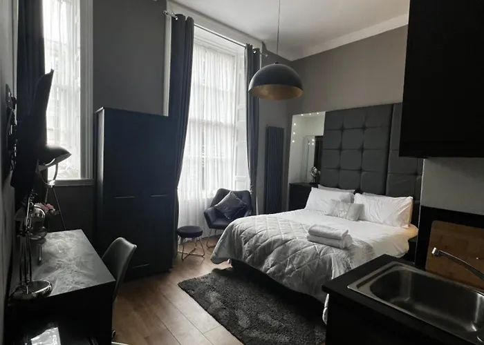 Amani - Centre Aparthotel