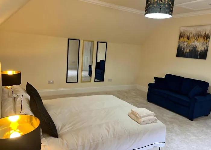 Paradise - Spacious 3- Bed House Casa de Férias Glasgow