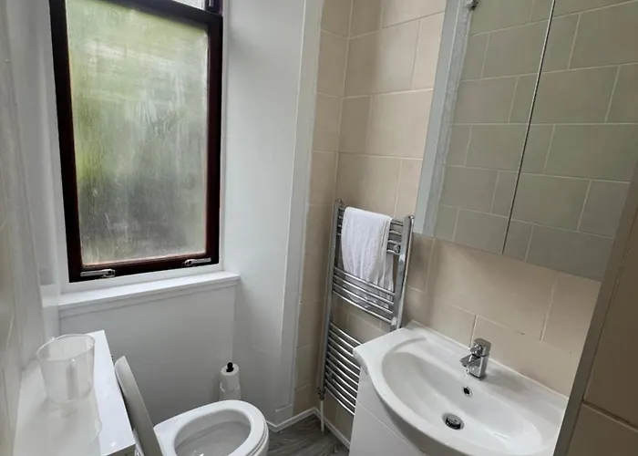 South 2 Bedroom Glasgow