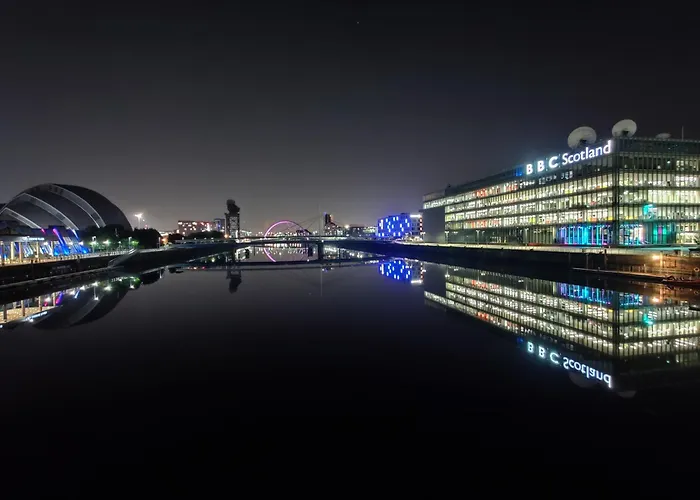 La Casita, Quarry - 2 Bedroom Entire With Free Parking Apartman Glasgow