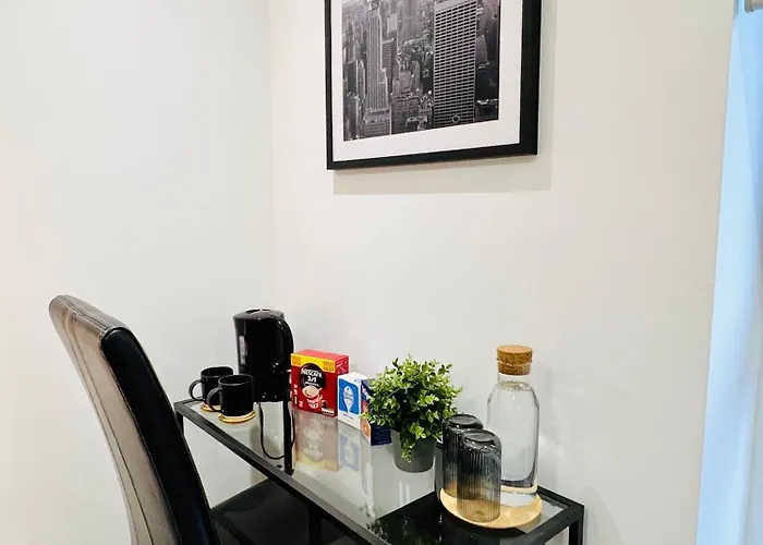 Rum i privatbostad Private Bedroom - Modern Flat - West End Glasgow